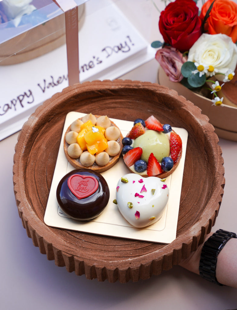 Be My Valentine Dessert Box