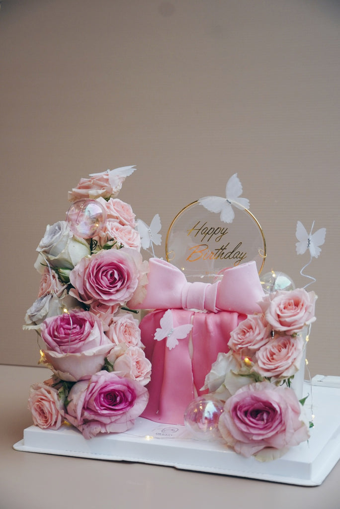 Geena Floral Garden Cake