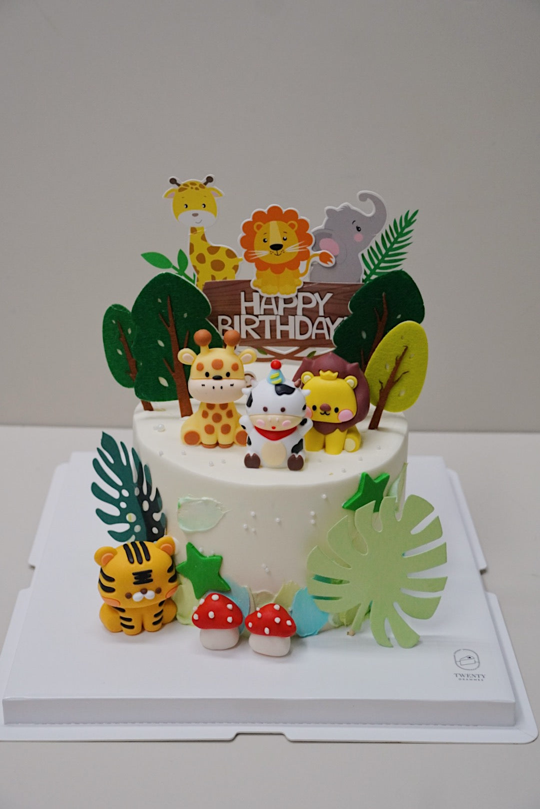Winston Bear Cake | Twenty Grammes