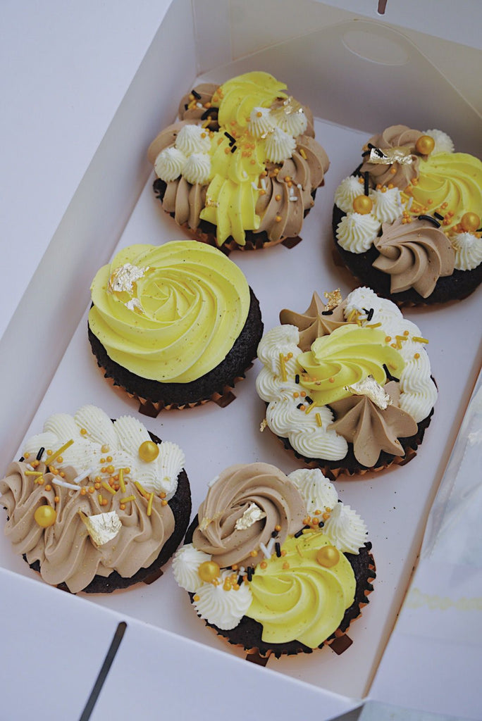Neutral x Yellow Cupcakes